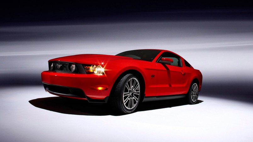 Ford Mustang Coupe 2010 wallpaper