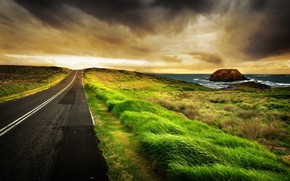 Road West HDR wallpaper