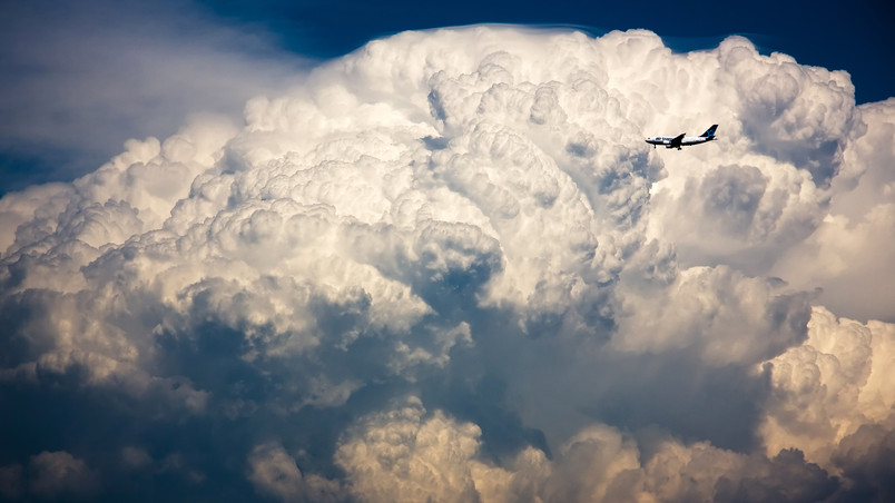 Air Transat vs Storm Cloud wallpaper