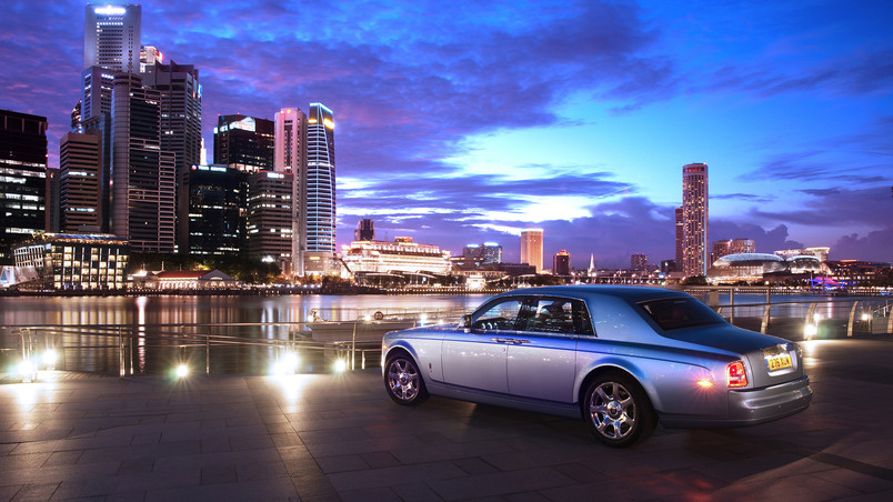 Amazing Rolls Royce Phantom wallpaper
