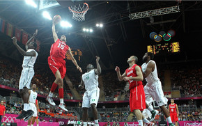 Salah Mejri of Tunisia dunks against Nigeria wallpaper