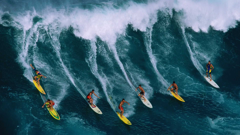 Guys Surfing wallpaper