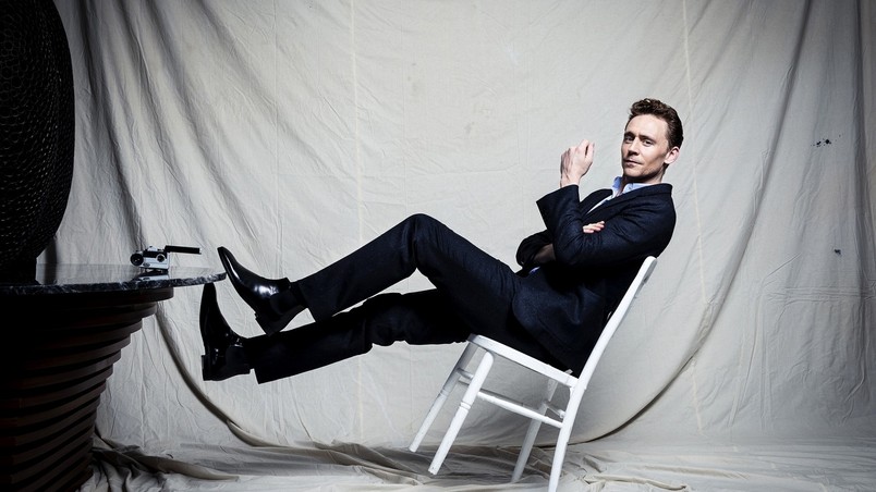 Tom Hiddleston Photo Session wallpaper