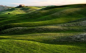 Tuscany Green Hills