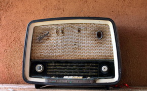 Vintage Radio Station wallpaper