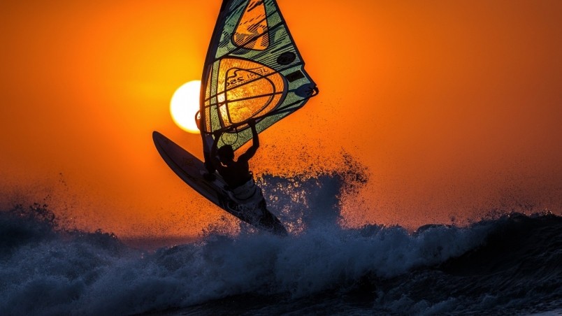 Windsurfing wallpaper
