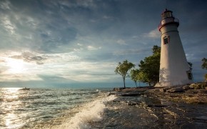 Sea Lighthouse wallpaper