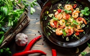 Shrimp with Pepper Chili Garlic Herbs