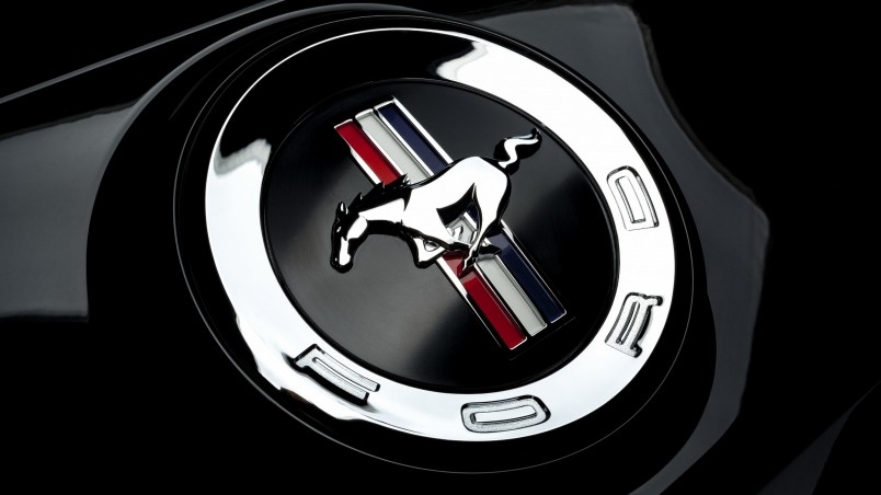 Ford Mustang Emblem wallpaper
