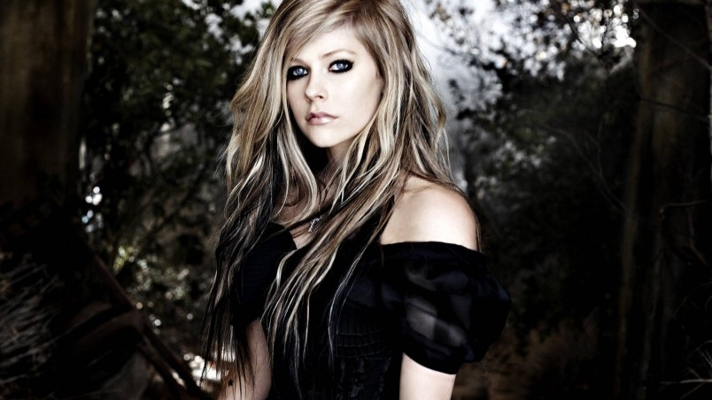 Avril Lavigne Forest wallpaper