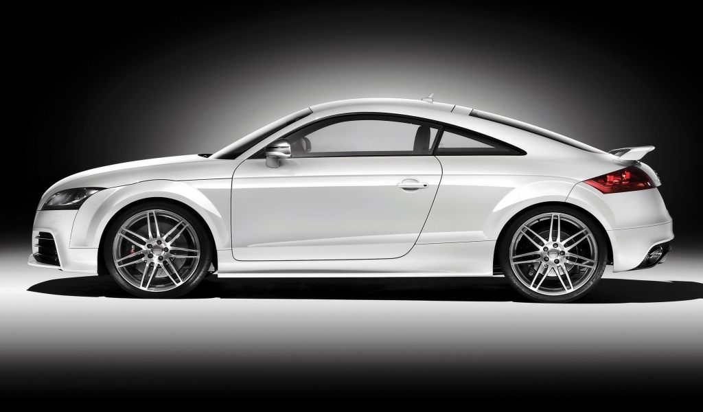2009 Audi TT RS Coupe Studio Side for 1024 x 600 widescreen resolution