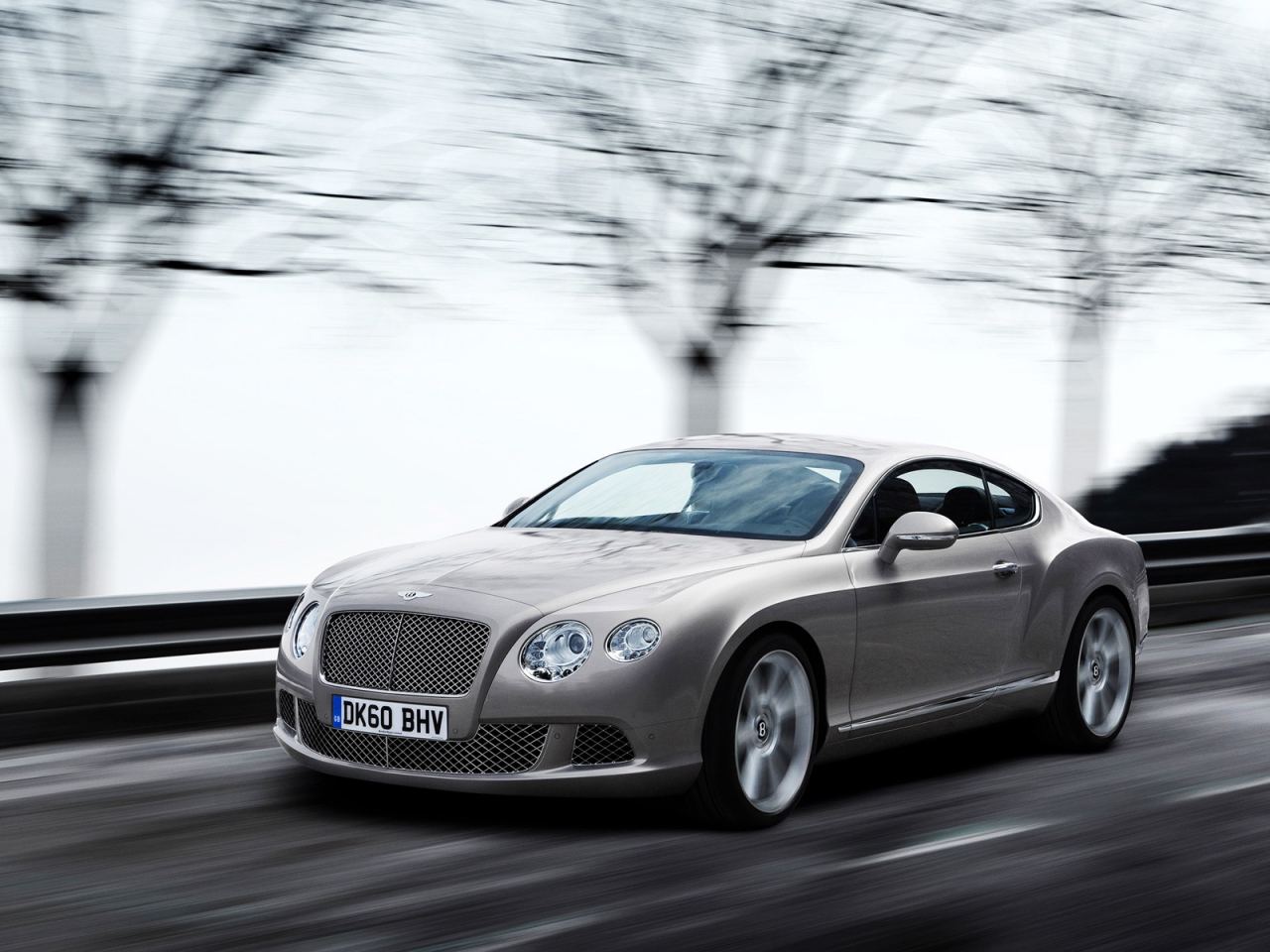 2011 Bentley Continental GT Grey for 1280 x 960 resolution