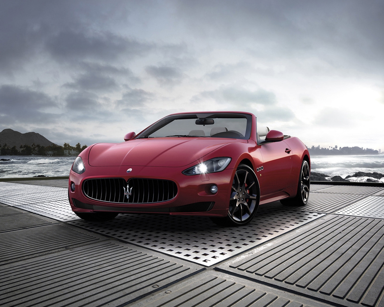 2011 Maserati GranCabrio Sport for 1280 x 1024 resolution