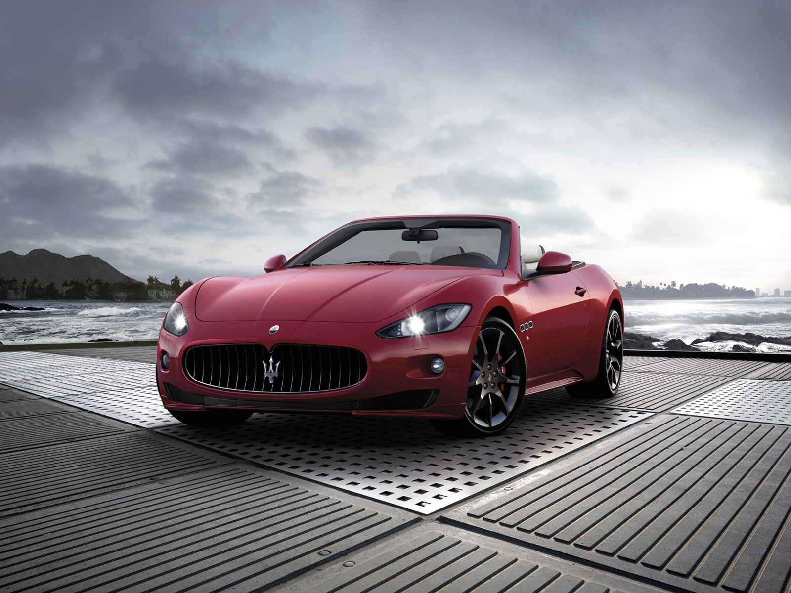 2011 Maserati GranCabrio Sport for 1600 x 1200 resolution