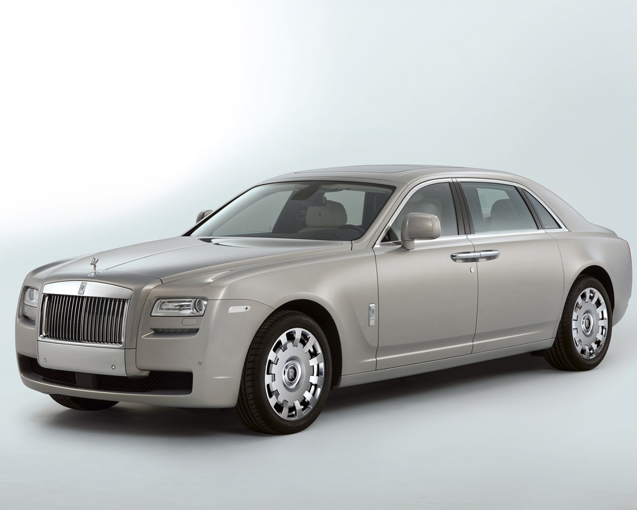 2011 Rolls Royce Ghost Studio for 1280 x 1024 resolution