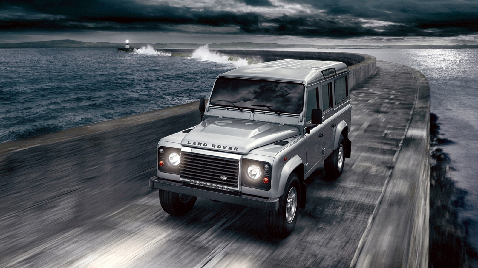 2012 Land Rover Defender for 1600 x 900 HDTV resolution