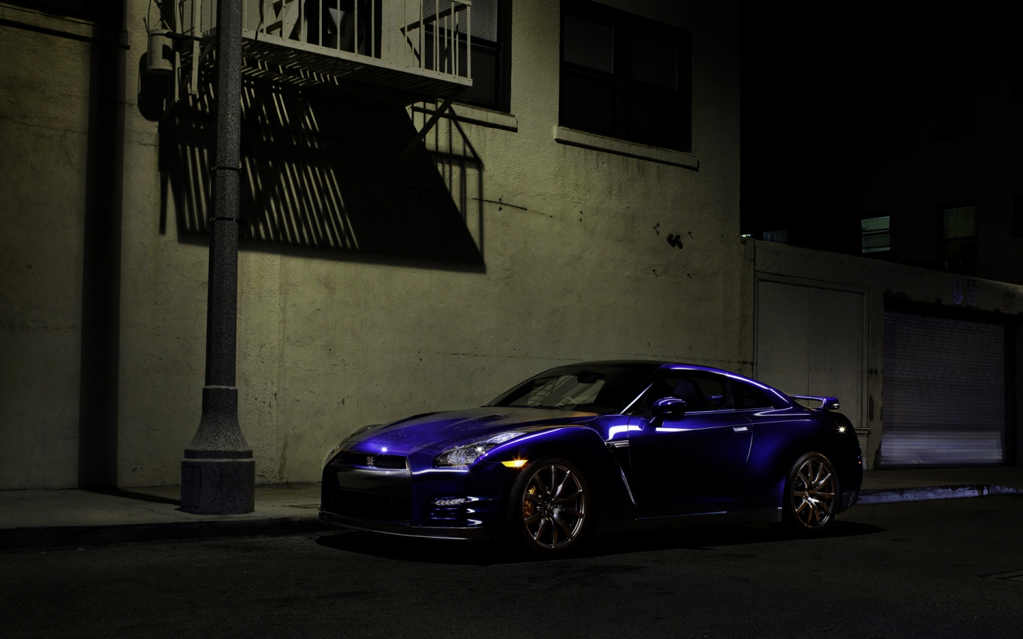 2012 Nissan GTR for 1440 x 900 widescreen resolution