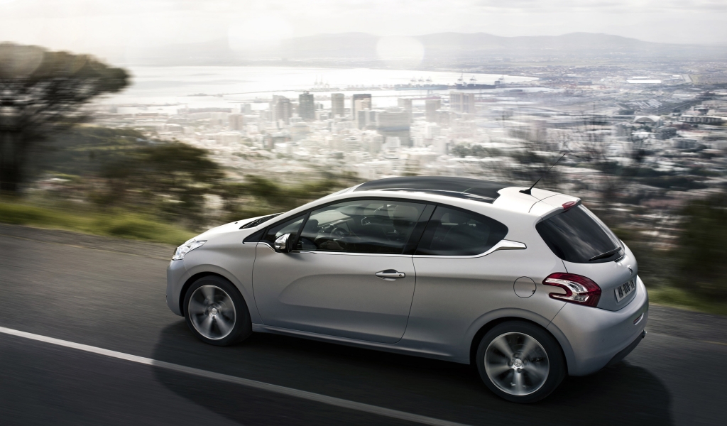 2012 Peugeot 208 for 1024 x 600 widescreen resolution