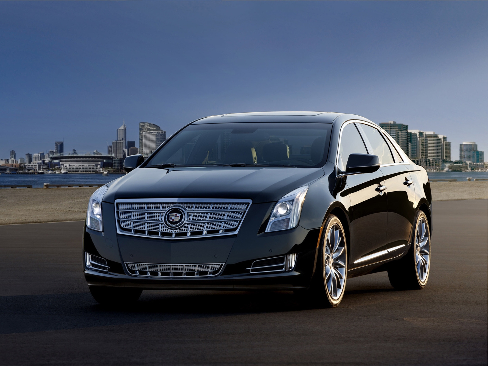 2013 Cadillac XTS for 1600 x 1200 resolution