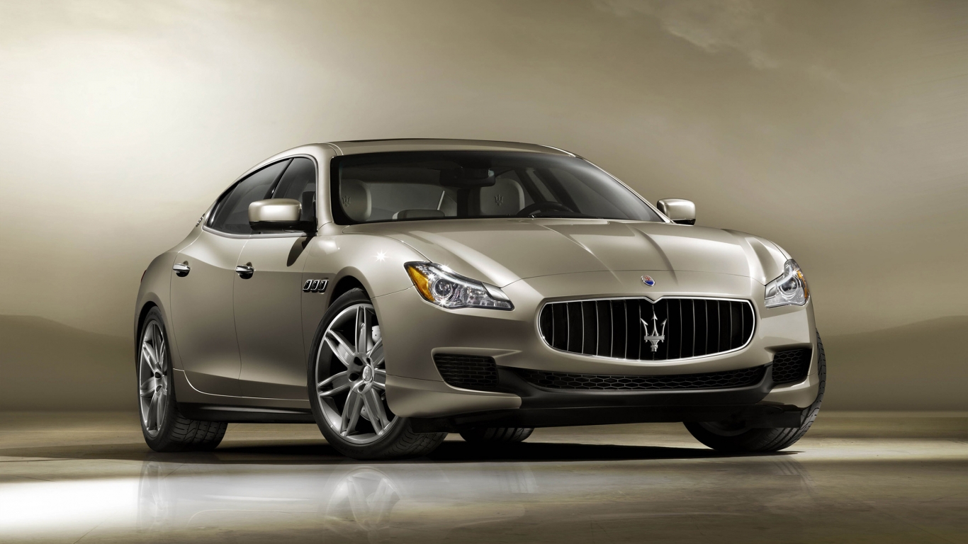 2013 Maserati Quattroporte Front for 1366 x 768 HDTV resolution