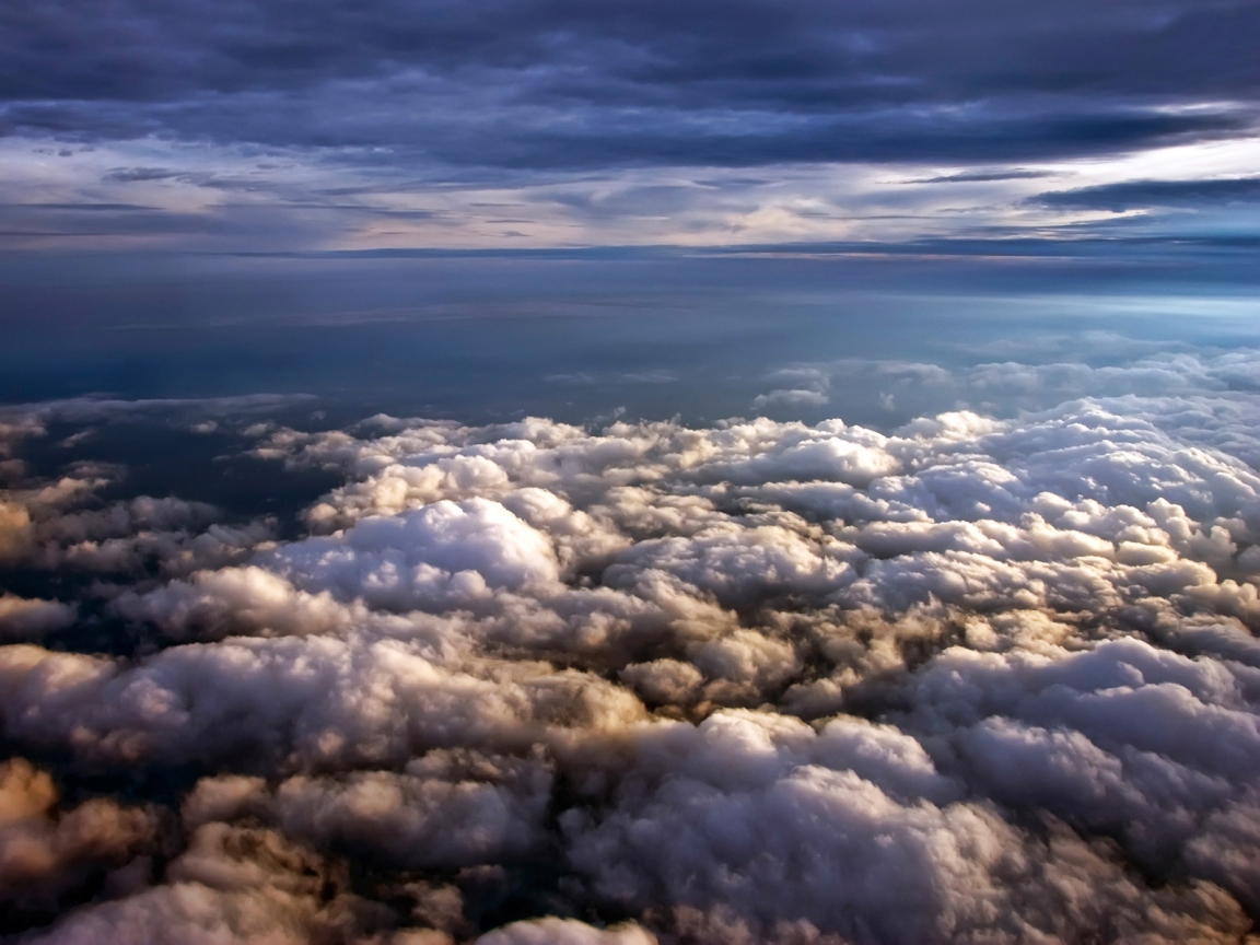 Above the Clouds for 1152 x 864 resolution