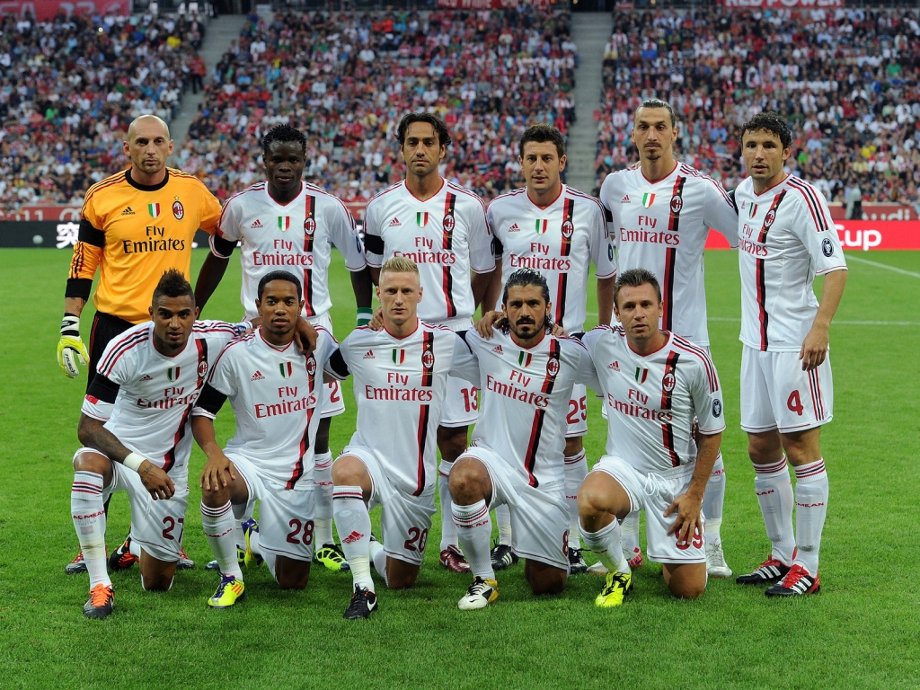 AC Milan Team Picture for 1024 x 768 resolution
