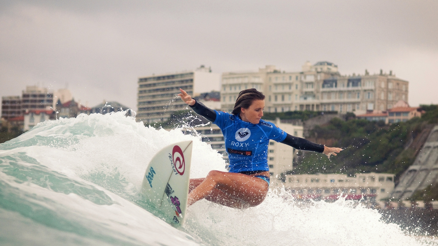 Alana Blanchard Surfing for 1536 x 864 HDTV resolution
