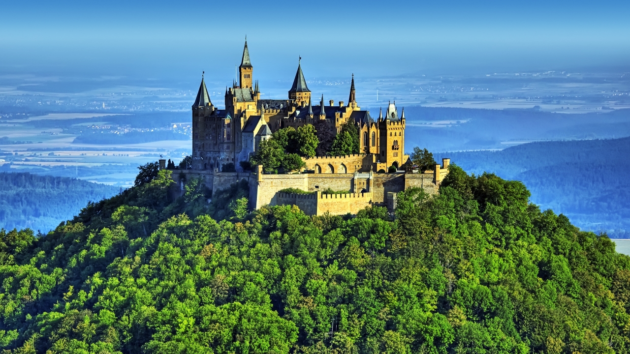 Amazing Castle for 1280 x 720 HDTV 720p resolution