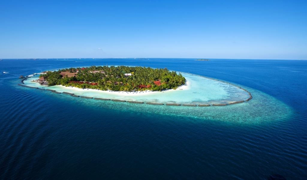 Amazing Maldives Island View for 1024 x 600 widescreen resolution