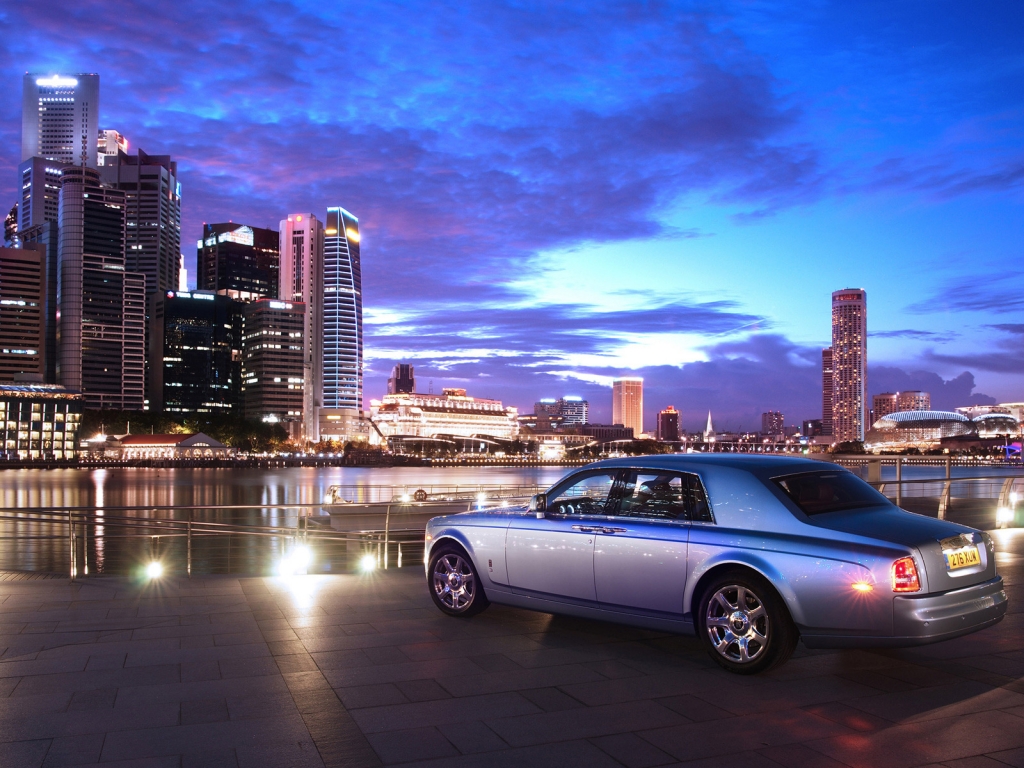 Amazing Rolls Royce Phantom for 1024 x 768 resolution