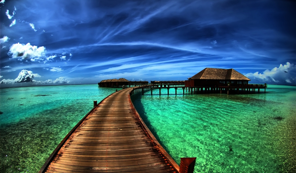 Amazing Sea Resort for 1024 x 600 widescreen resolution
