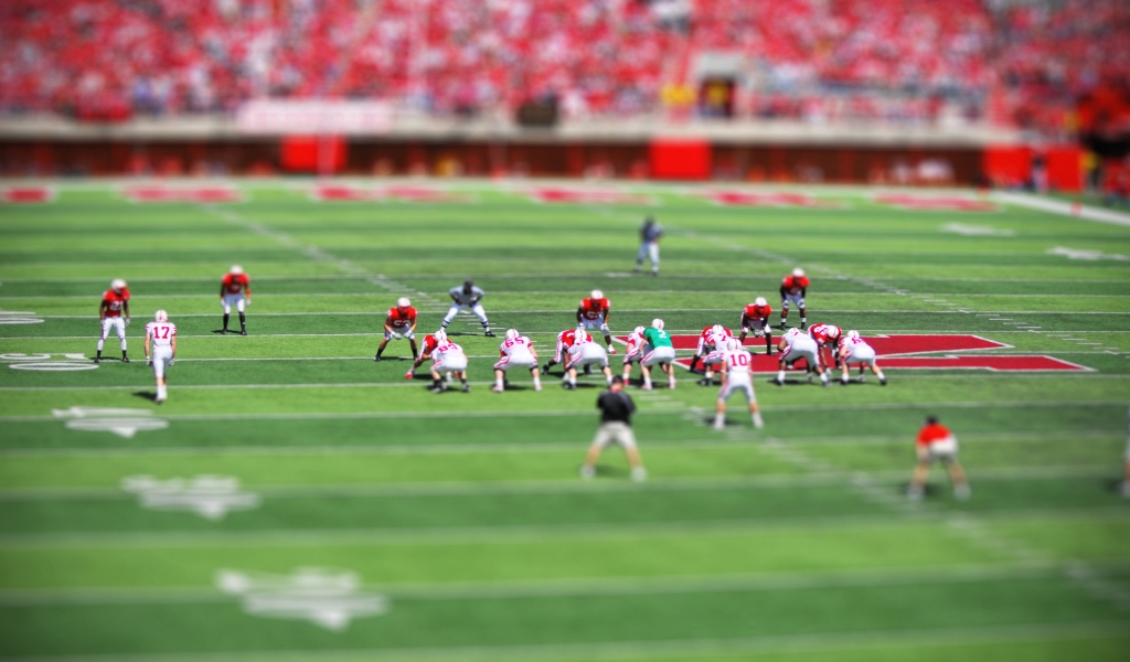 American Football Toy Effect for 1024 x 600 widescreen resolution