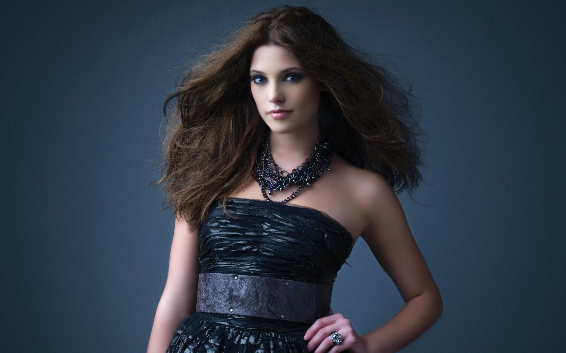Ashley Greene Look for 1920 x 1200 widescreen resolution