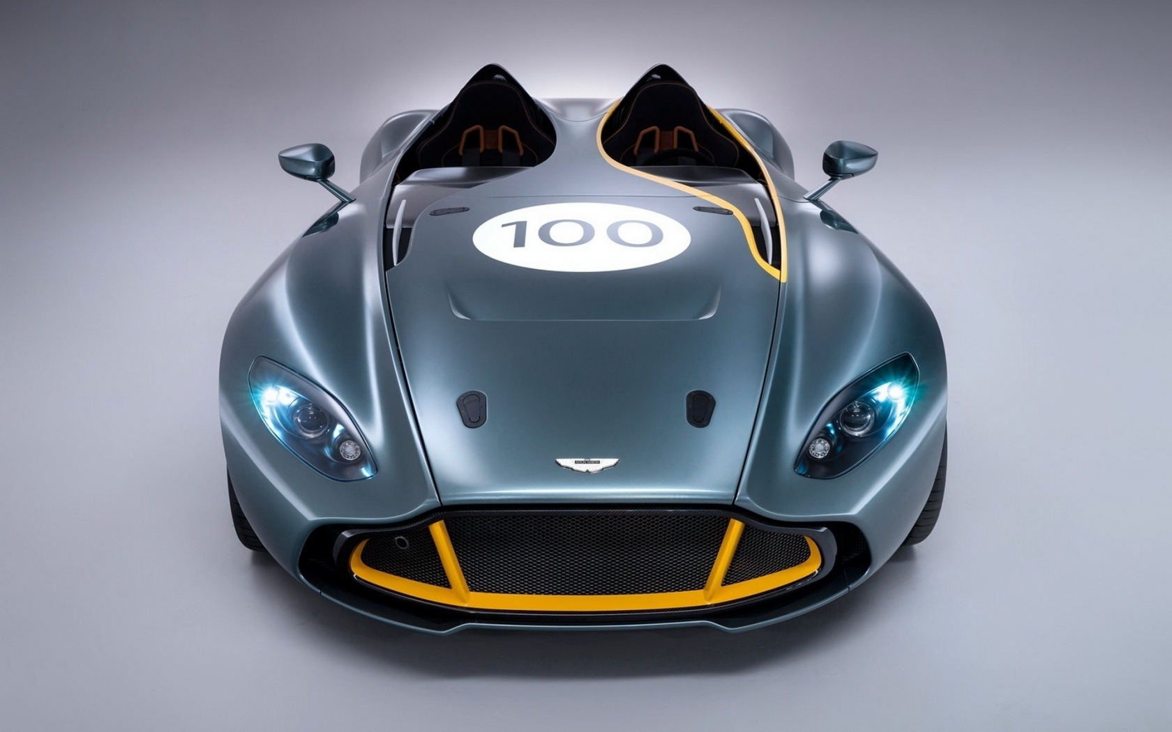 Aston Martin CC100 Speedster Front View for 1680 x 1050 widescreen resolution