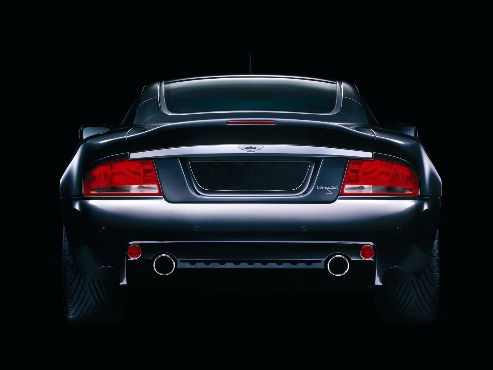 Aston Martin Vanquish Back for 1600 x 1200 resolution