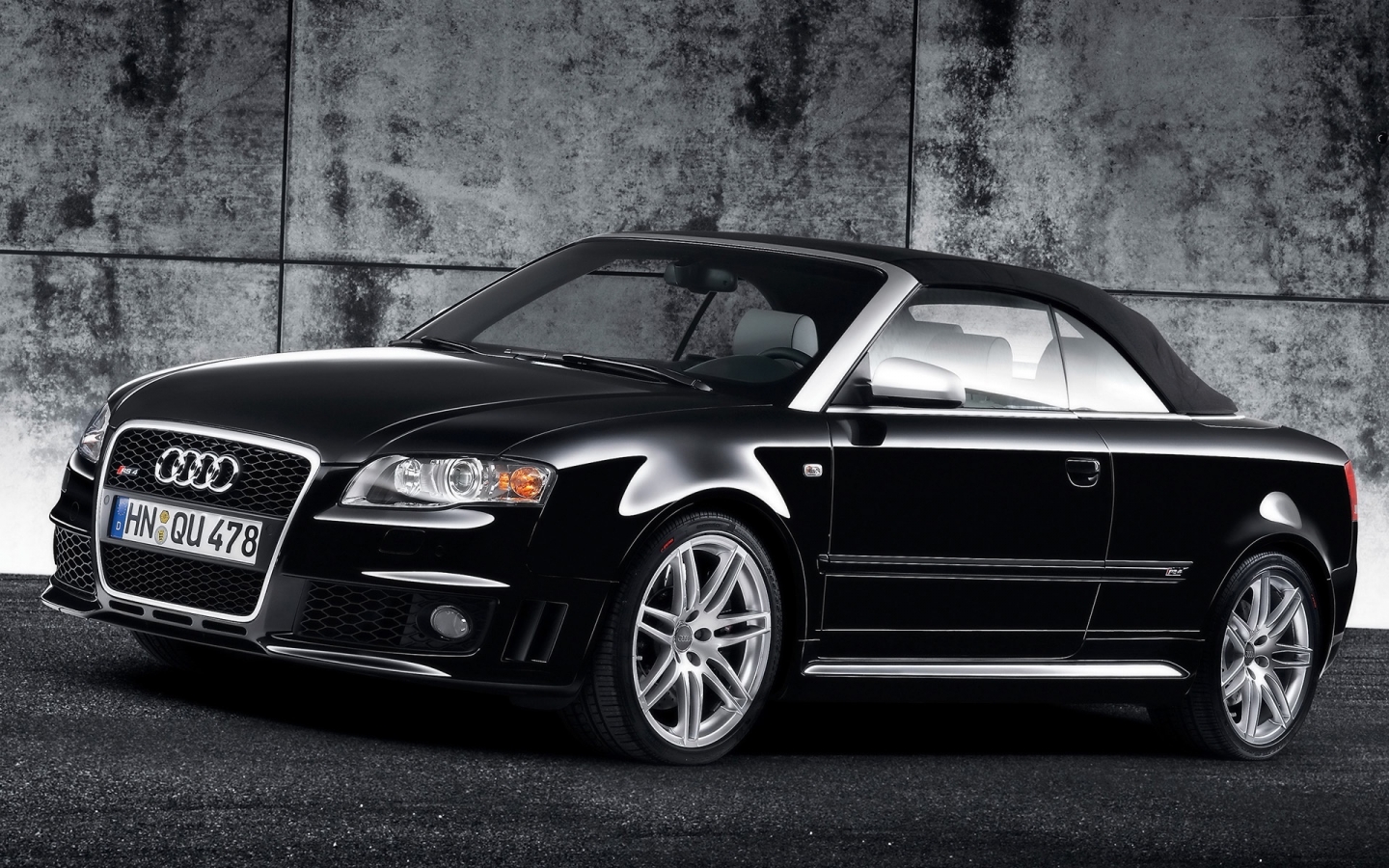 Audi RS 4 Cabriolet Black Front And Side 2008 for 1440 x 900 widescreen resolution