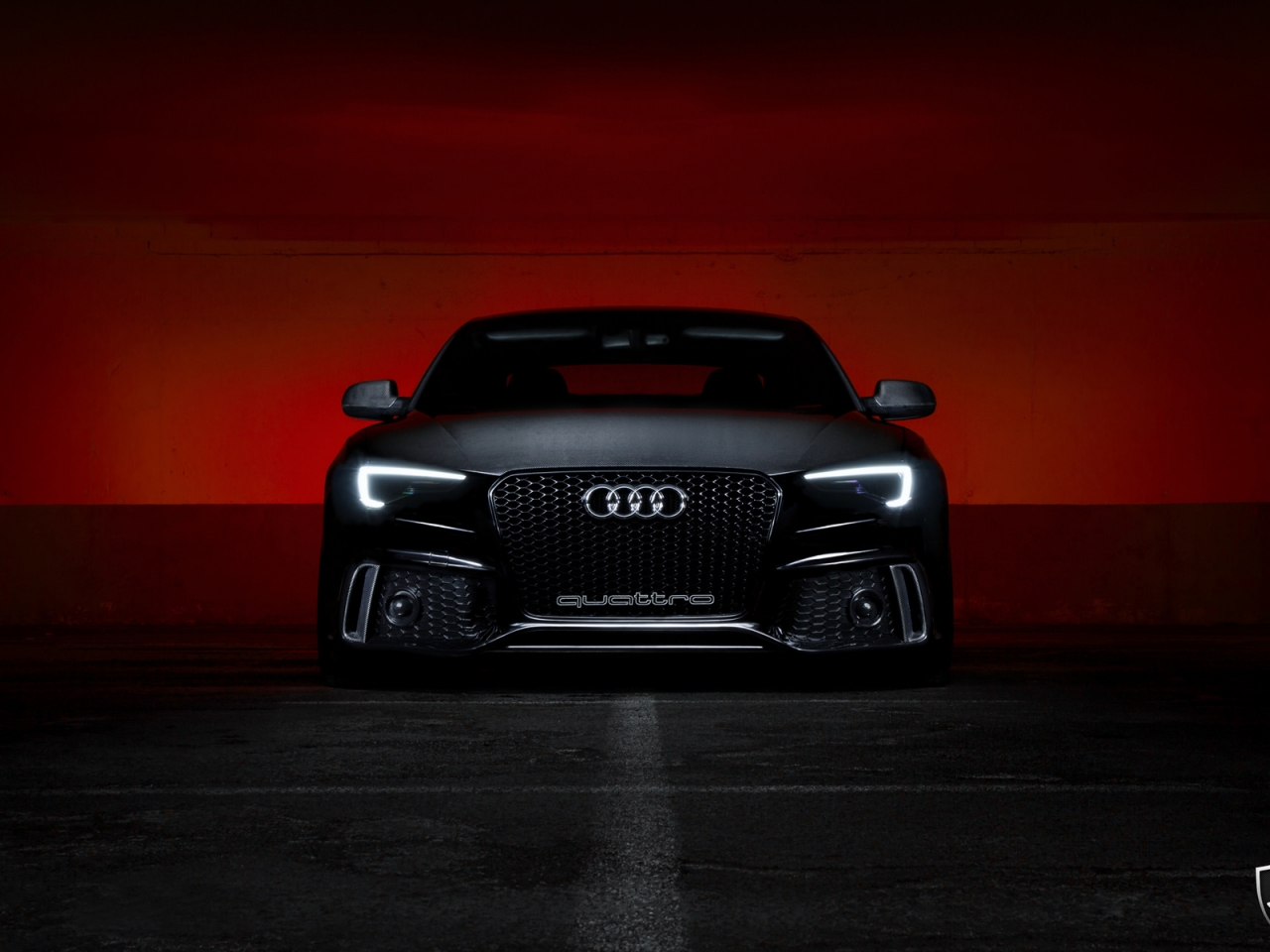 Audi S5 Black for 1280 x 960 resolution
