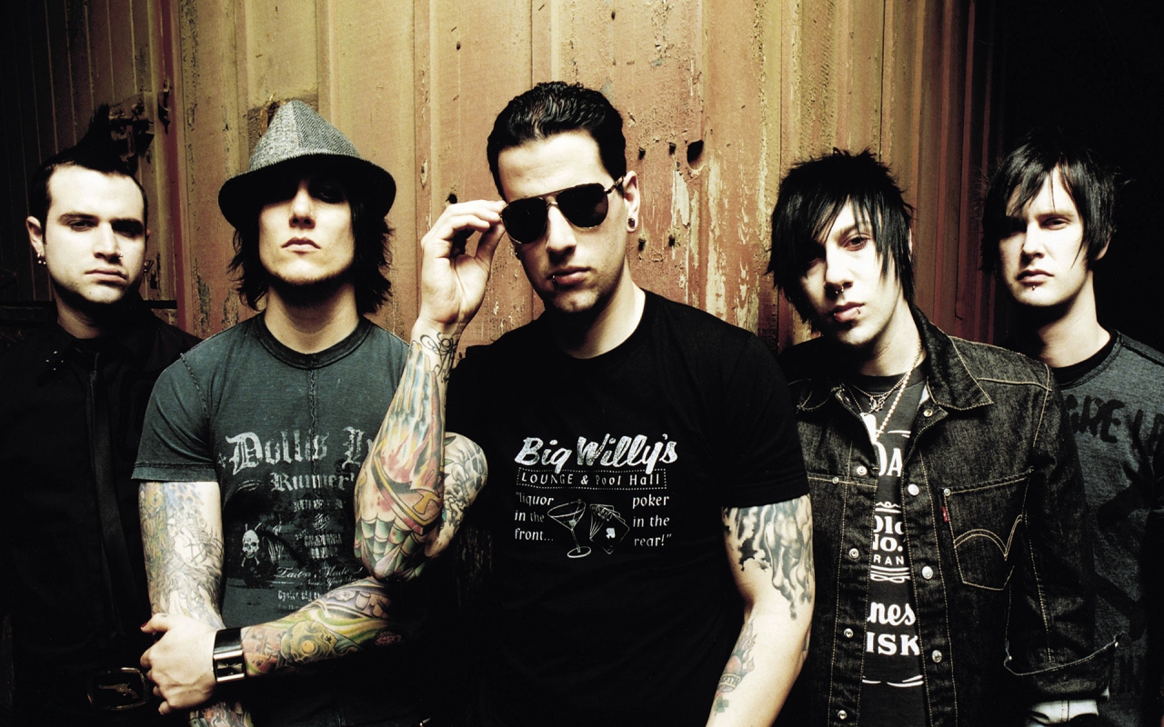 Avenged Sevenfold for 1280 x 800 widescreen resolution