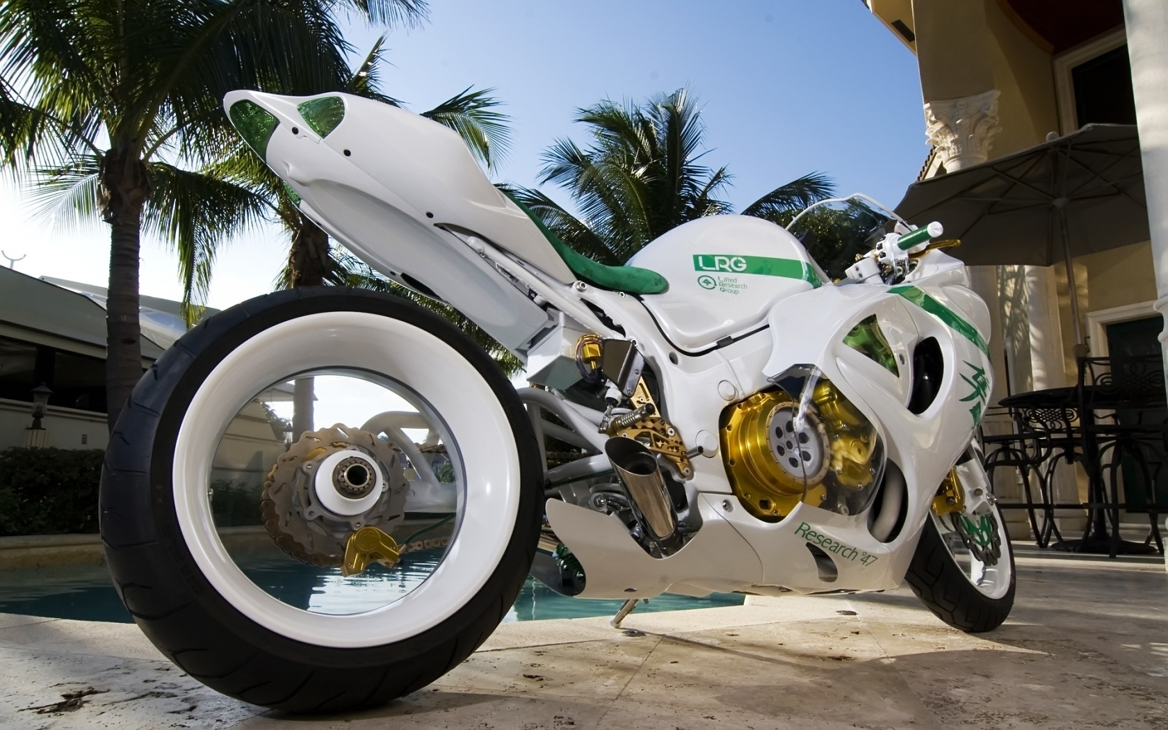 Awesome White Mototcycle for 1680 x 1050 widescreen resolution