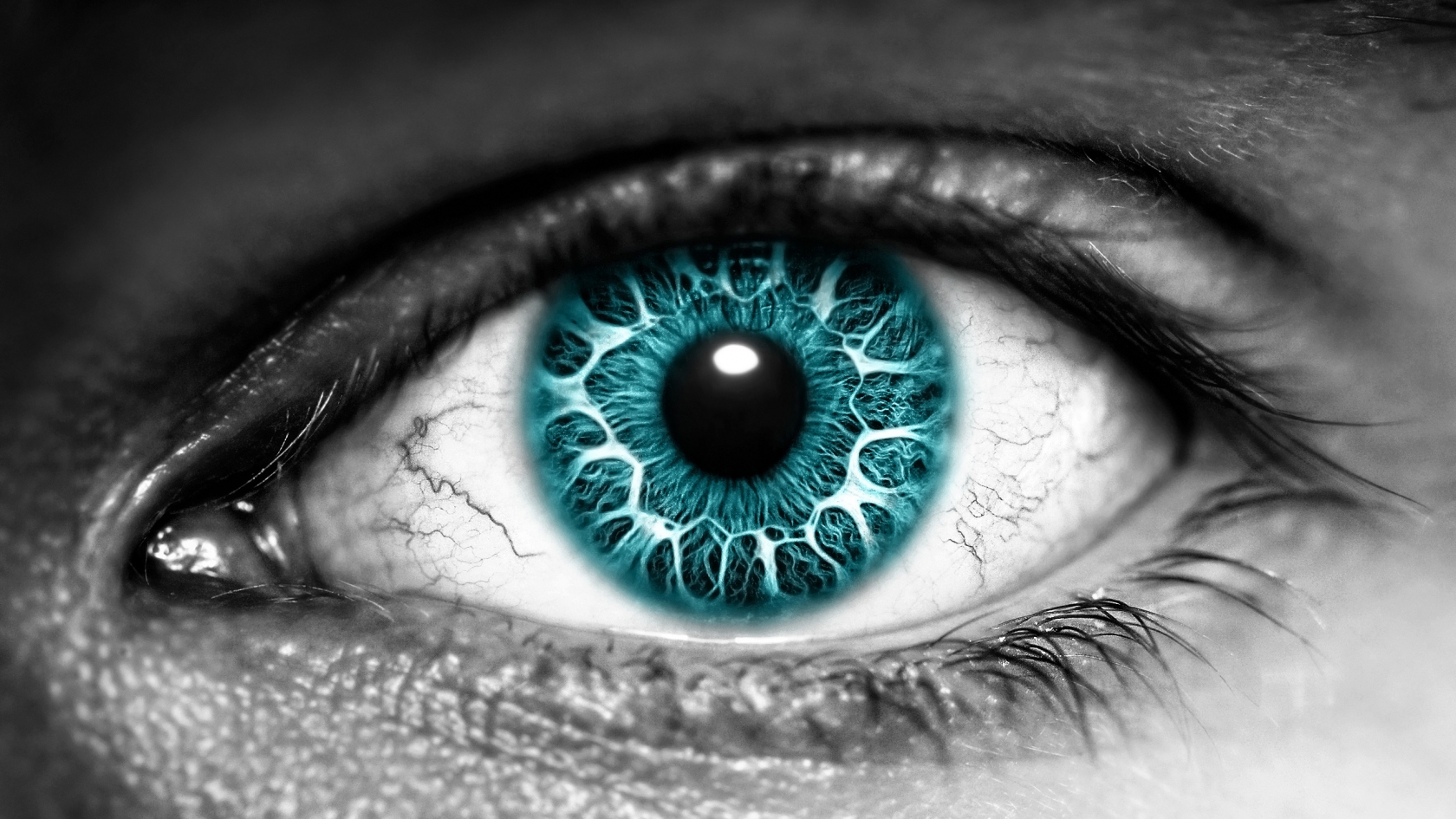 Azure Eye for 1680 x 945 HDTV resolution