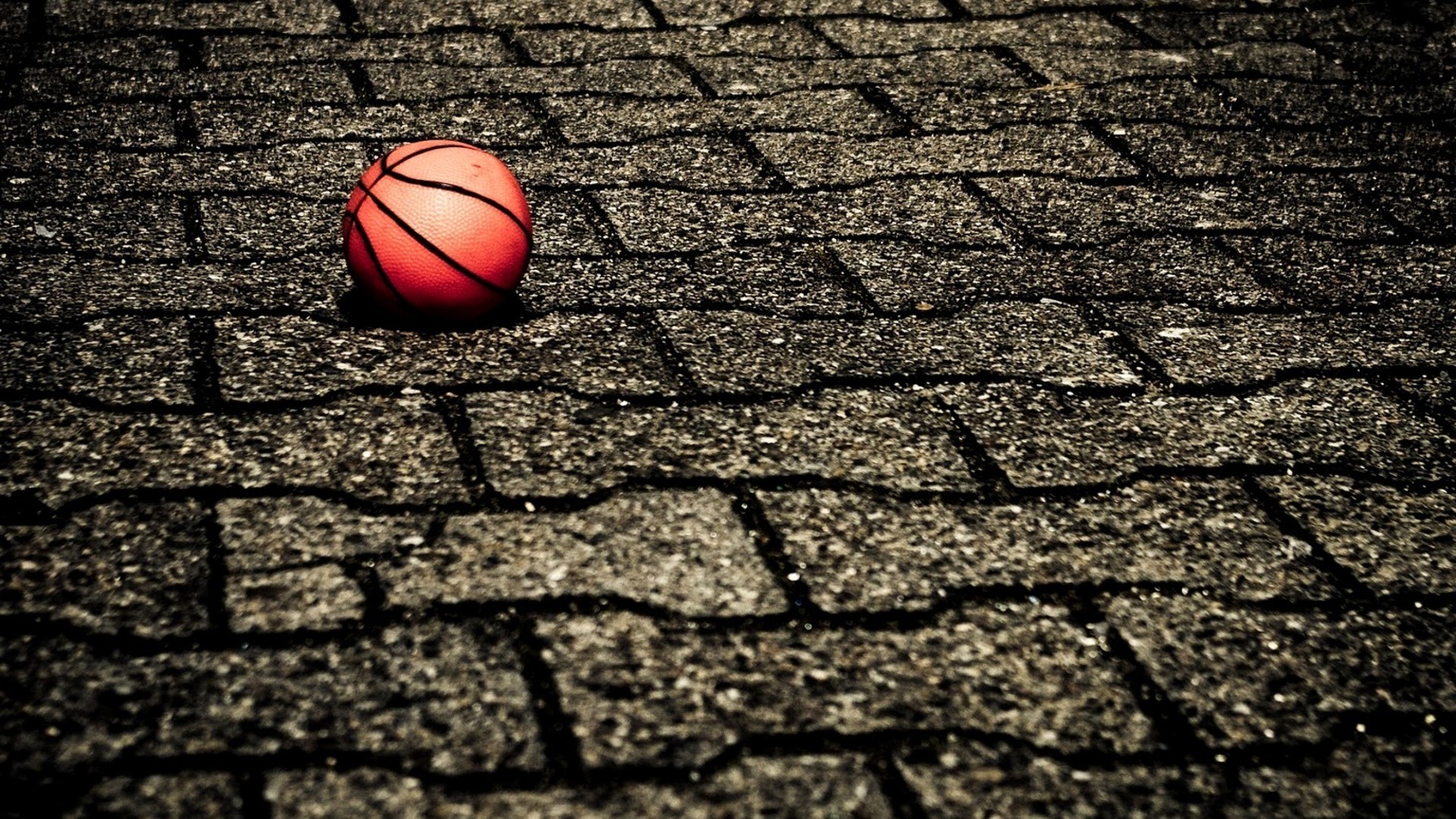 Ball on The Street for 1920 x 1080 HDTV 1080p resolution