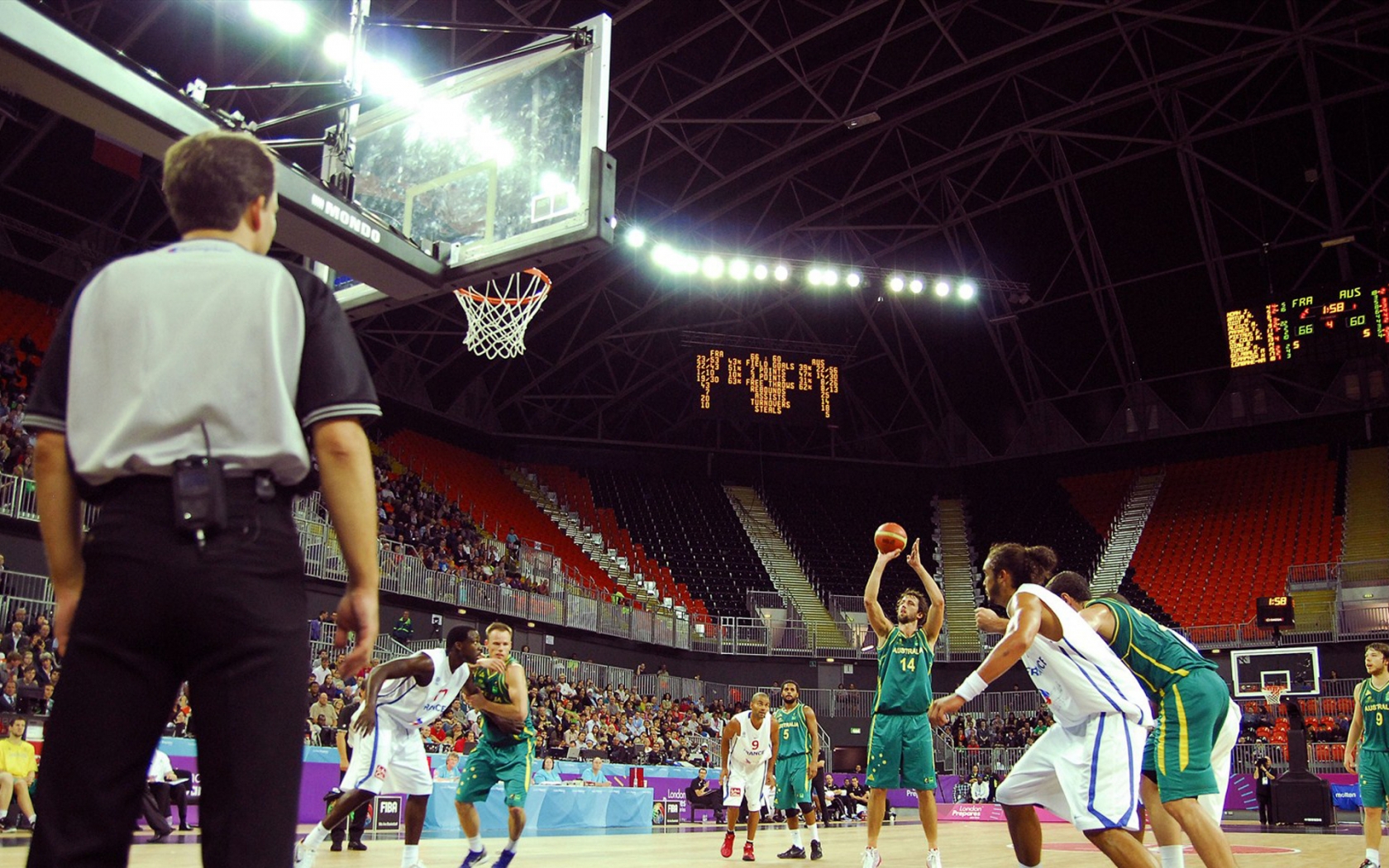 Basketball on the Olympic Park for 1680 x 1050 widescreen resolution