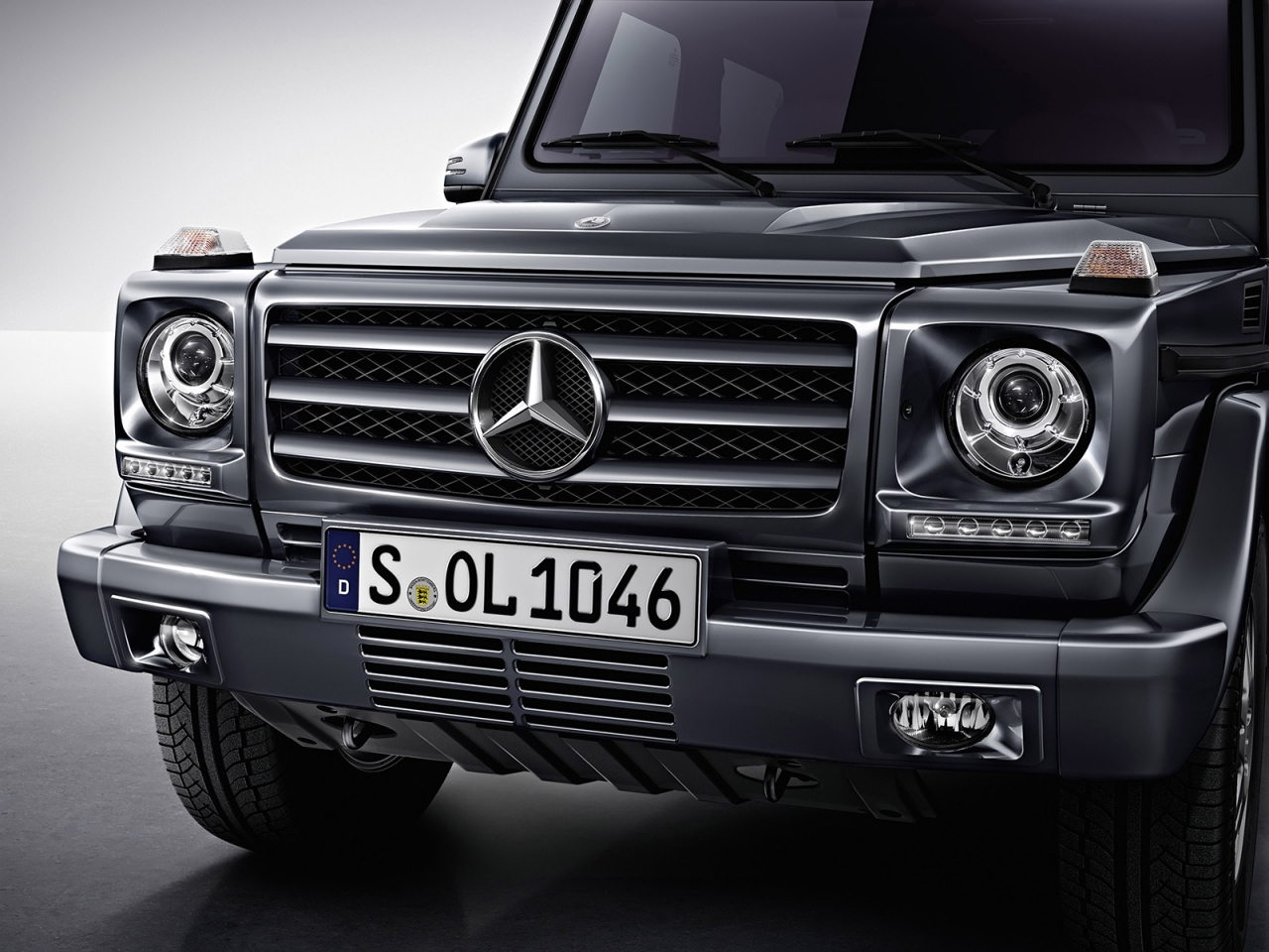 Beautiful Front of G Class for 1280 x 960 resolution