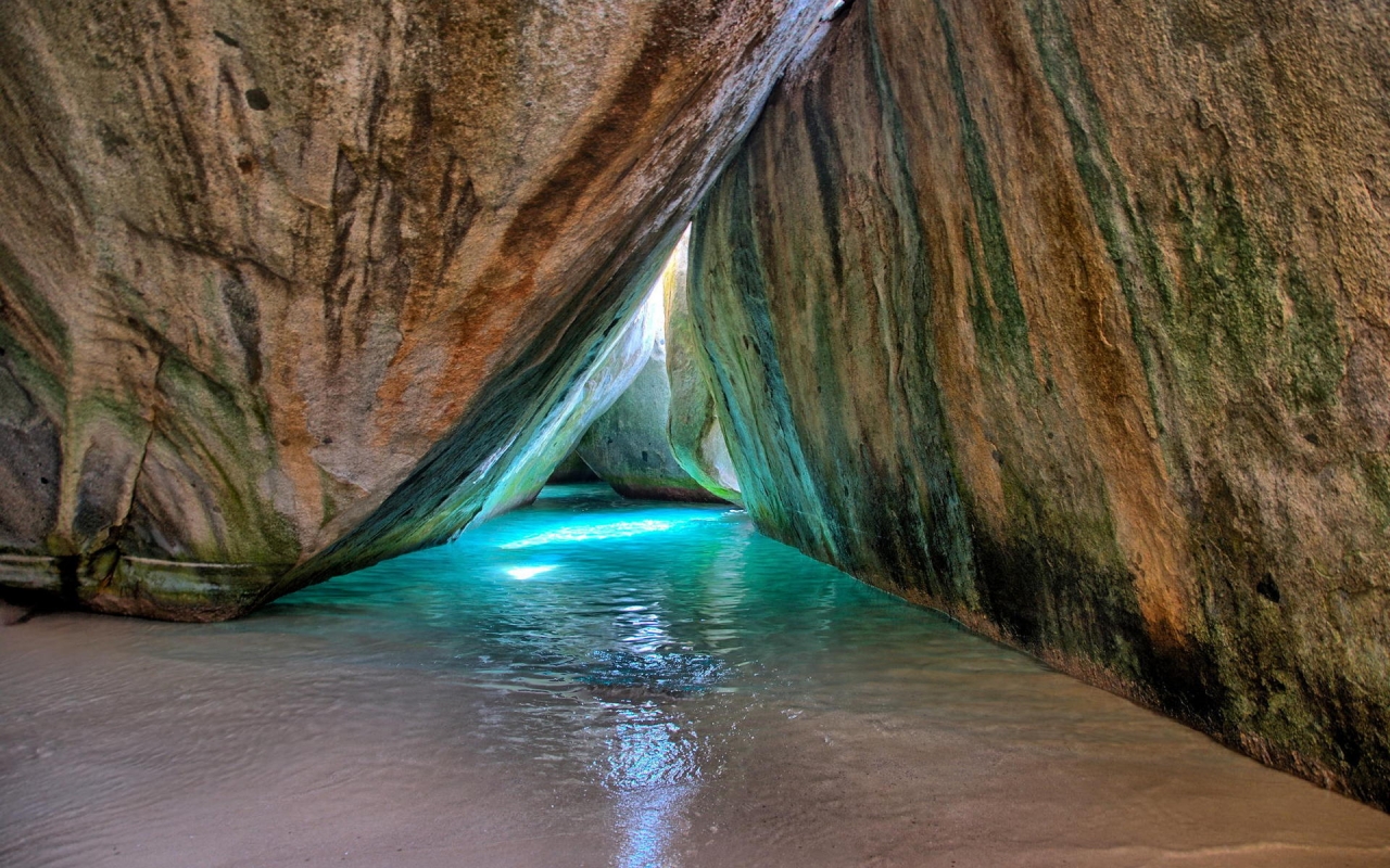 Beautiful Sea Caves for 1280 x 800 widescreen resolution
