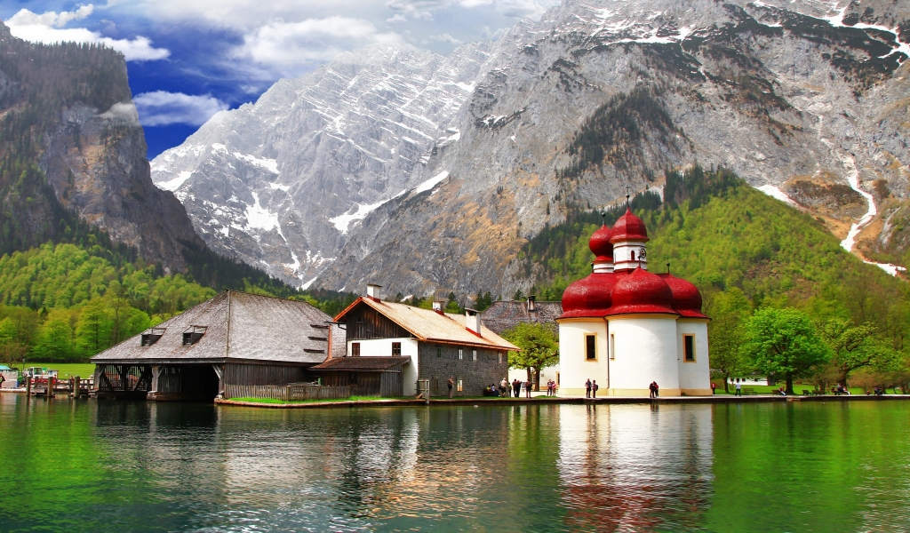 Berchtesgaden Bavaria for 1024 x 600 widescreen resolution