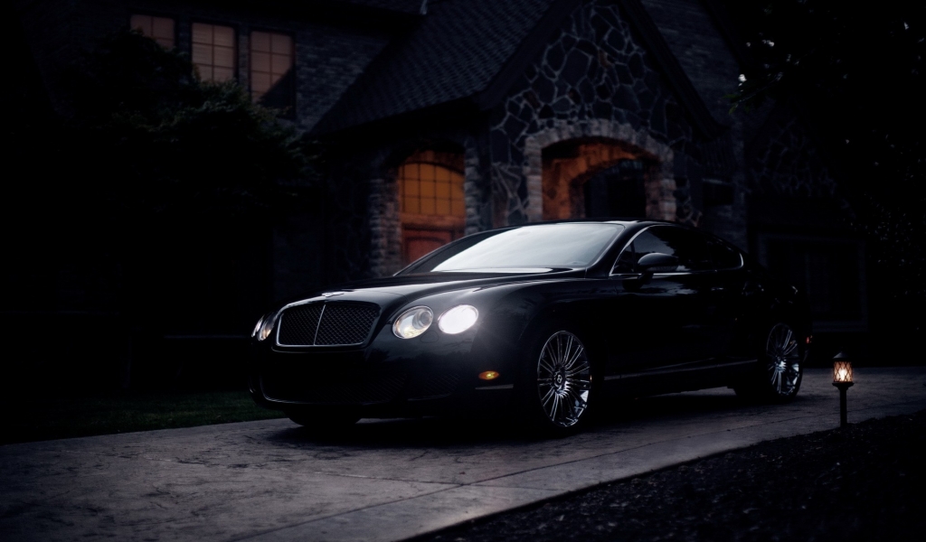 Black Bentley Continental GT for 1024 x 600 widescreen resolution