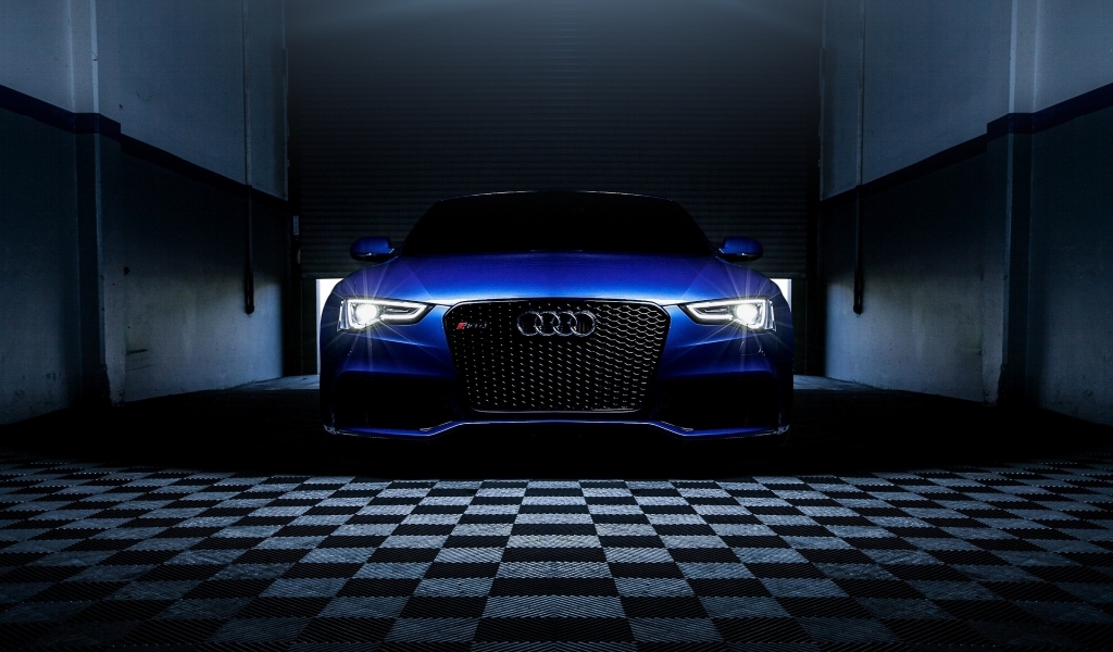 Blue Audi RS5 for 1024 x 600 widescreen resolution