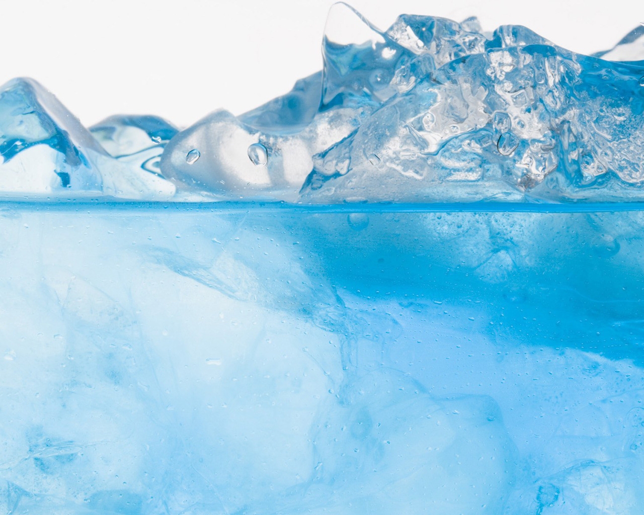 Blue Crystal Ice for 1280 x 1024 resolution