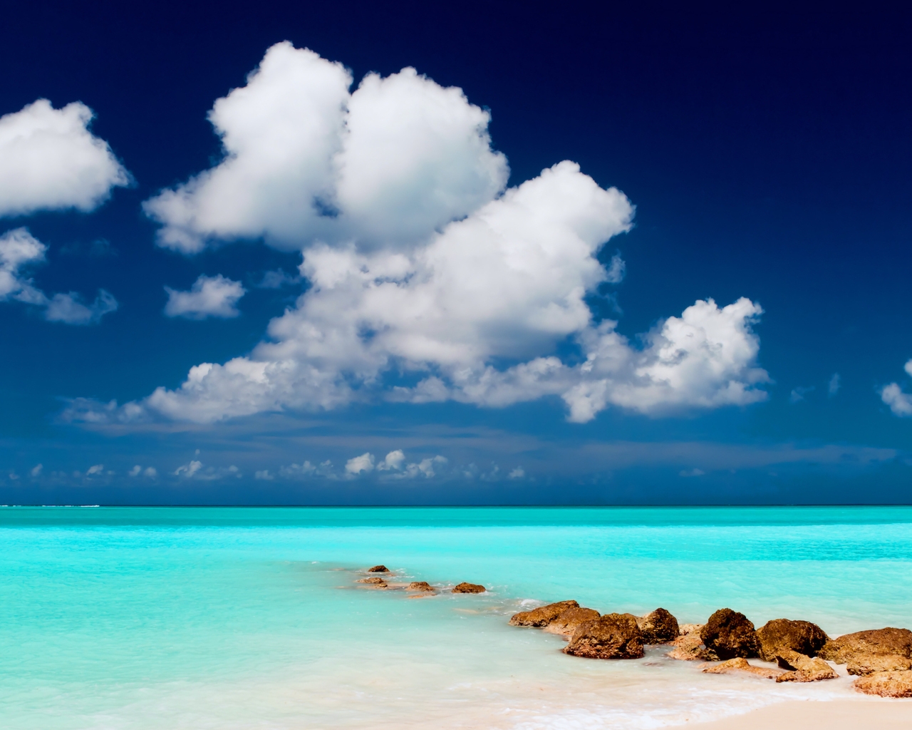 Blue Sea Landscape for 1280 x 1024 resolution