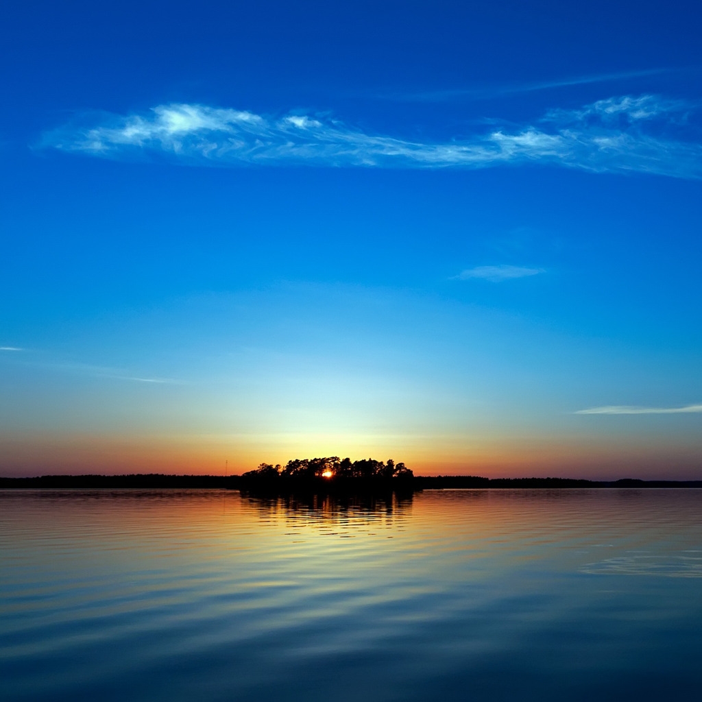 Blue Sunset for 1024 x 1024 iPad resolution